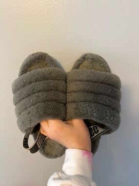 UGG Fluff Luxe Shearling Slides in Charcoal Gray